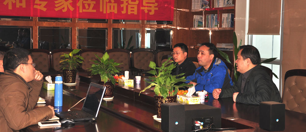 全國電磁計量技術委員會邵海明秘書長在湖南省計量檢測研究院李慶先副院長的陪同下，蒞臨銀河電氣指導工作