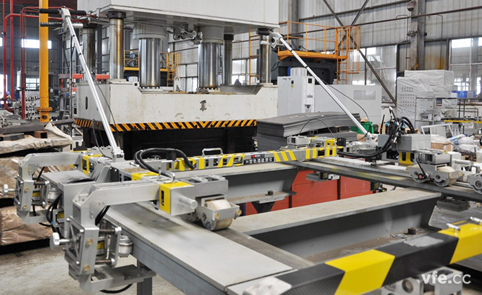 H型軌檢儀實物圖 H型軌檢儀實物圖